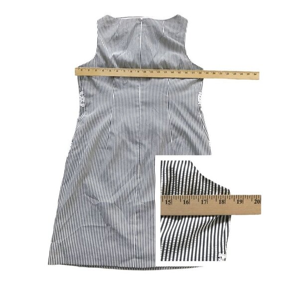 NWT Maggy London Striped Lace Trim Dress, size 10, Gray/white - Picture 9 of 12